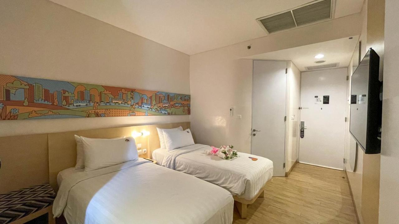 Maxone Premier Melawai Hotel Jakarta Szoba fotó