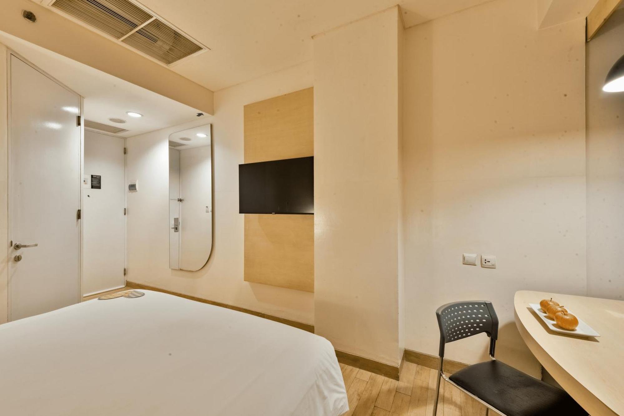 Maxone Premier Melawai Hotel Jakarta Kültér fotó